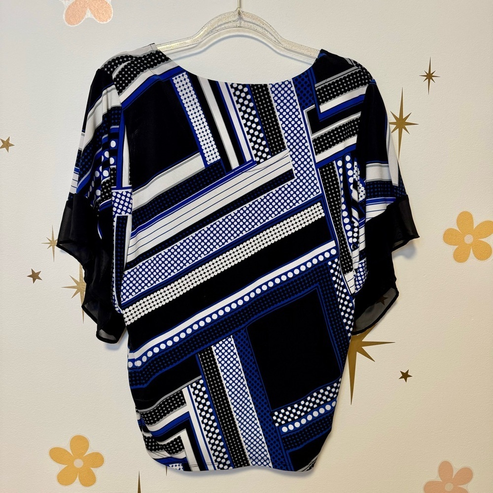 Women’s Embellished Abstract Blouse - Picture 3 of 5